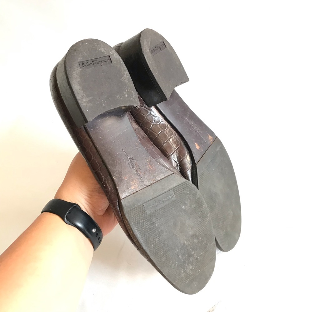 Salvatore Ferragamo Size 6 B - Picture 4 of 5